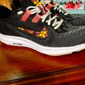 Nike Floral